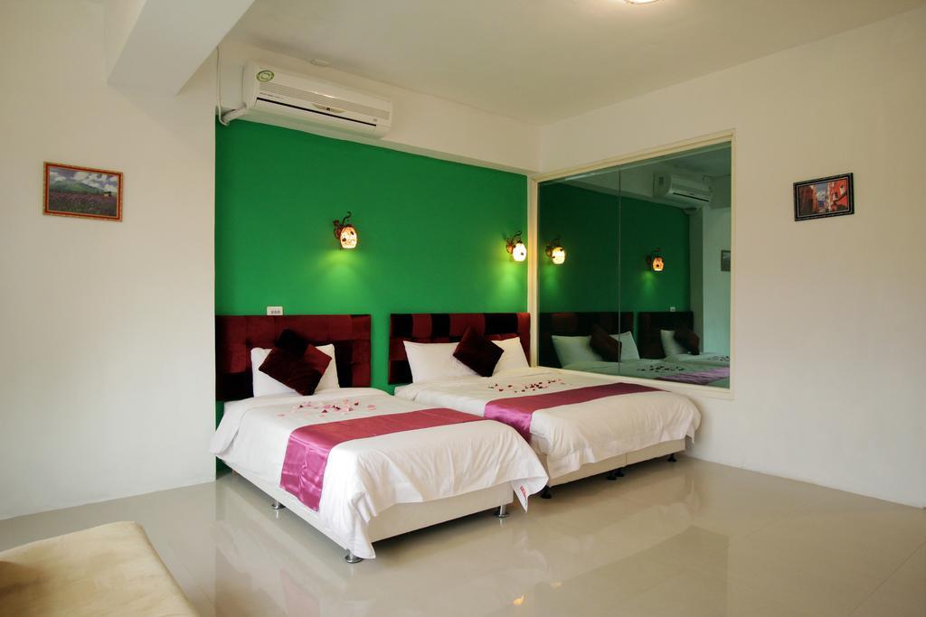 Rainbowtown Hotel Хуалянь Номер фото